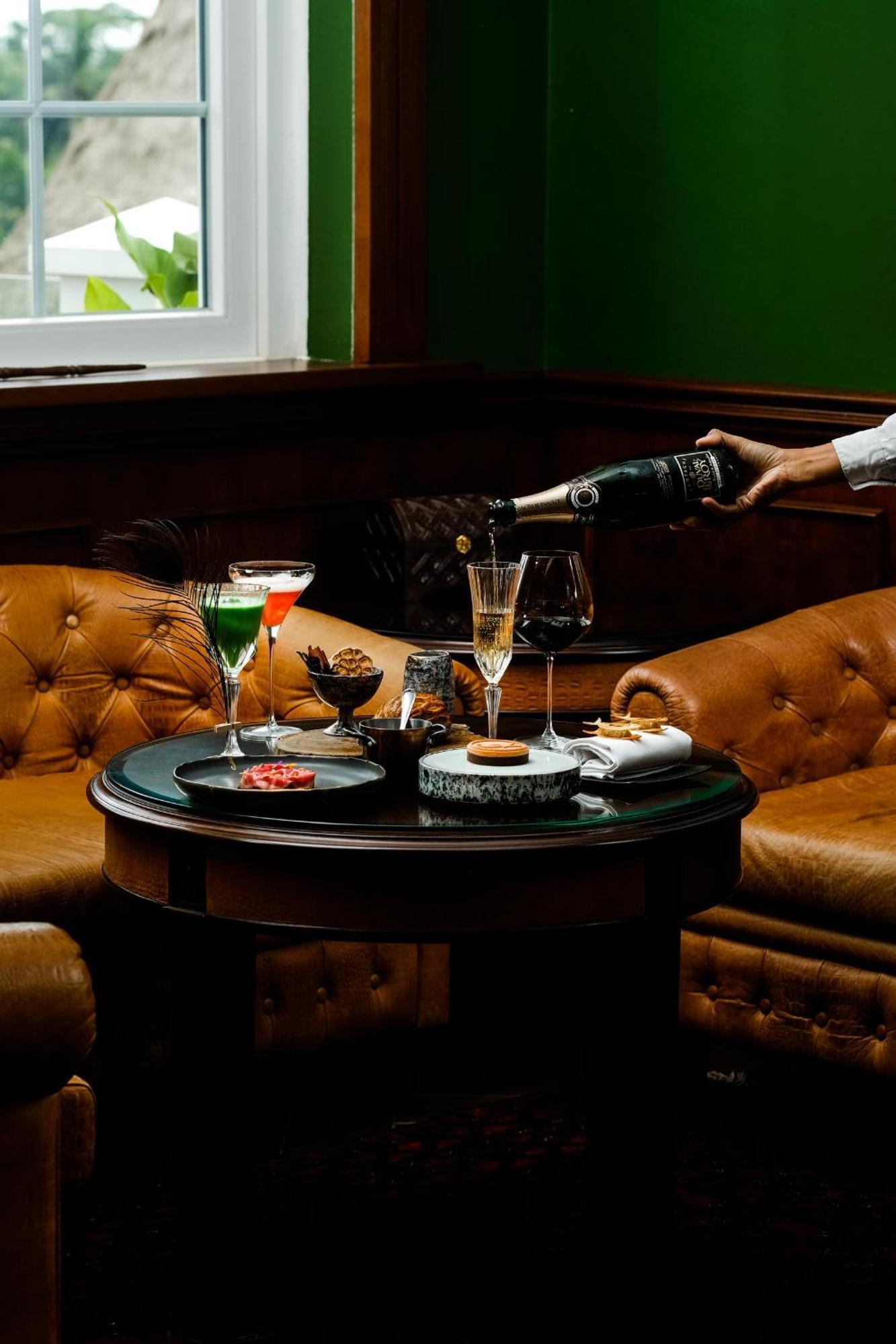Cascades Suites ウブド エクステリア 写真